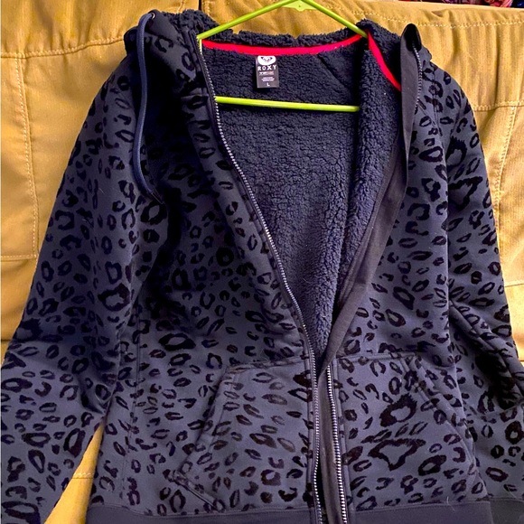 Roxy Jackets & Blazers - Roxy winter jacket with fleece lining - brand new- size l